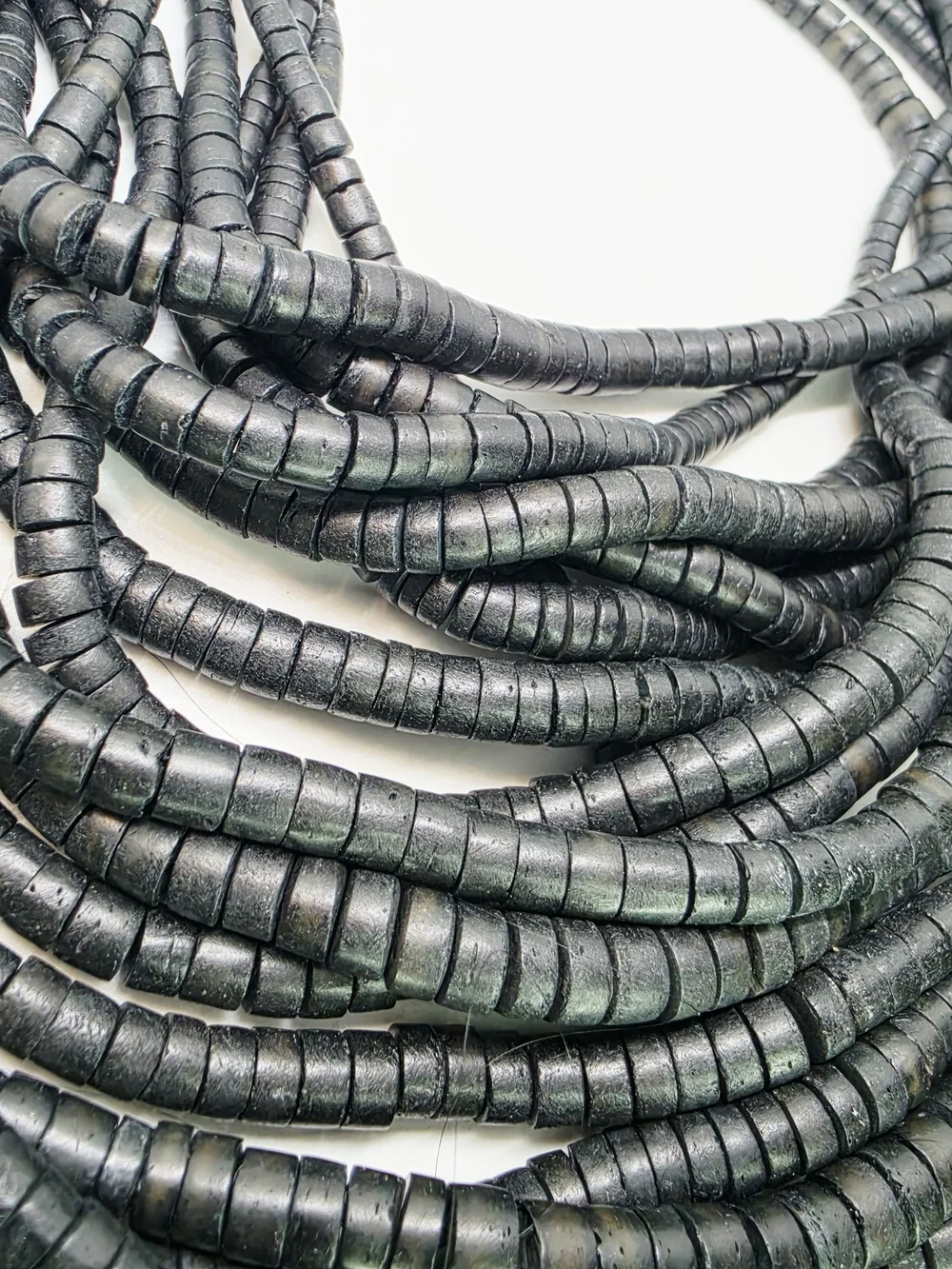 Vtg Runway Monies Gerda Lynggaard Moonies Coconut horn 17 strands necklace huge